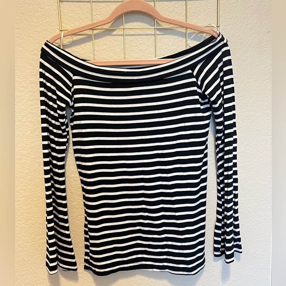 The Hanger Off-the-Shoulder Blouse